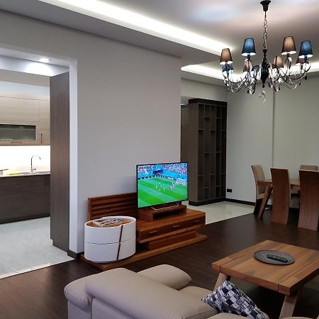 Northern Avenue - Teryan Crossroads 3Bedroom Modern And Comfortable Apartment Tt666 يريفان المظهر الخارجي الصورة