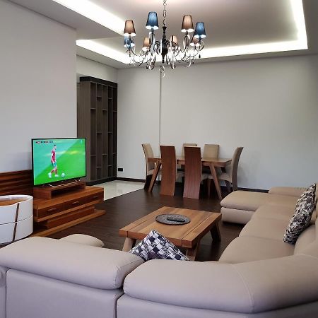 Northern Avenue - Teryan Crossroads 3Bedroom Modern And Comfortable Apartment Tt666 يريفان المظهر الخارجي الصورة