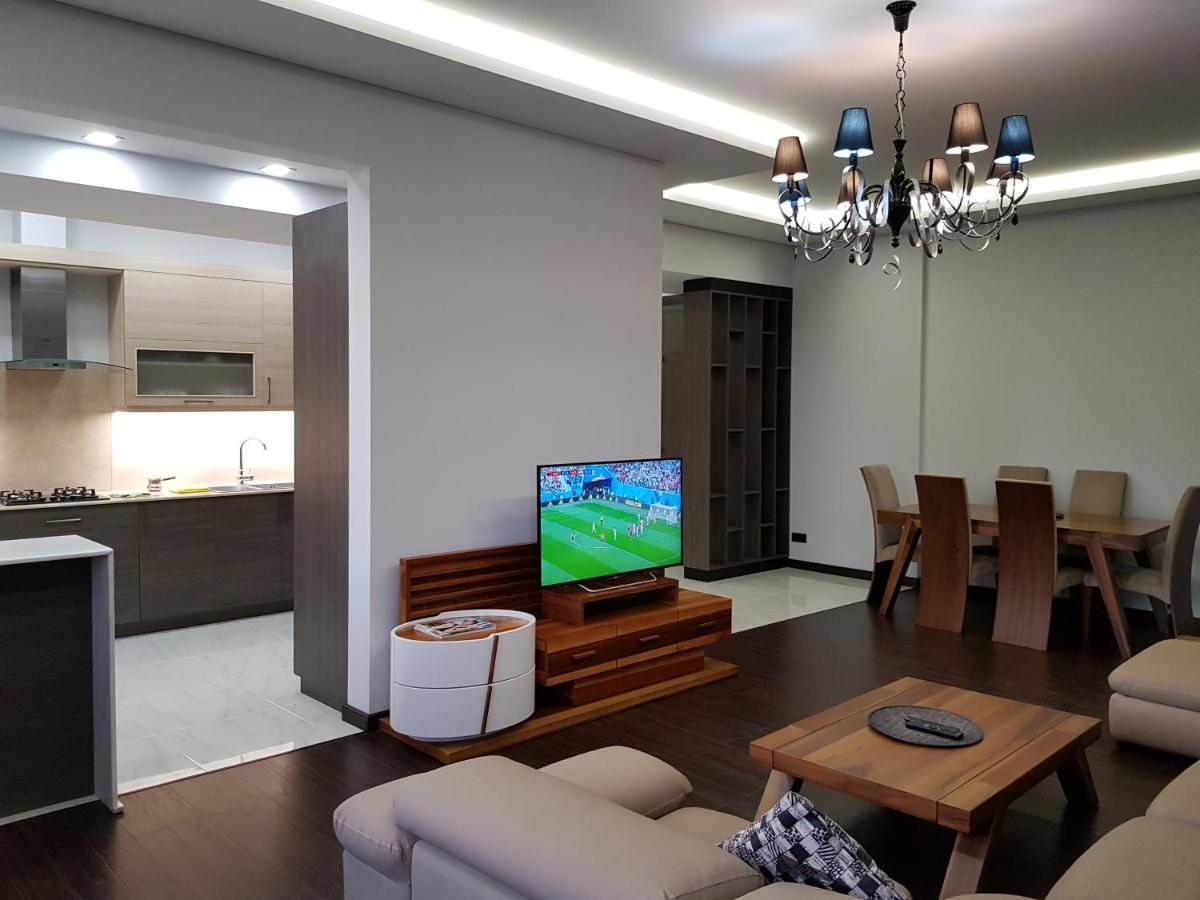 Northern Avenue - Teryan Crossroads 3Bedroom Modern And Comfortable Apartment Tt666 يريفان المظهر الخارجي الصورة