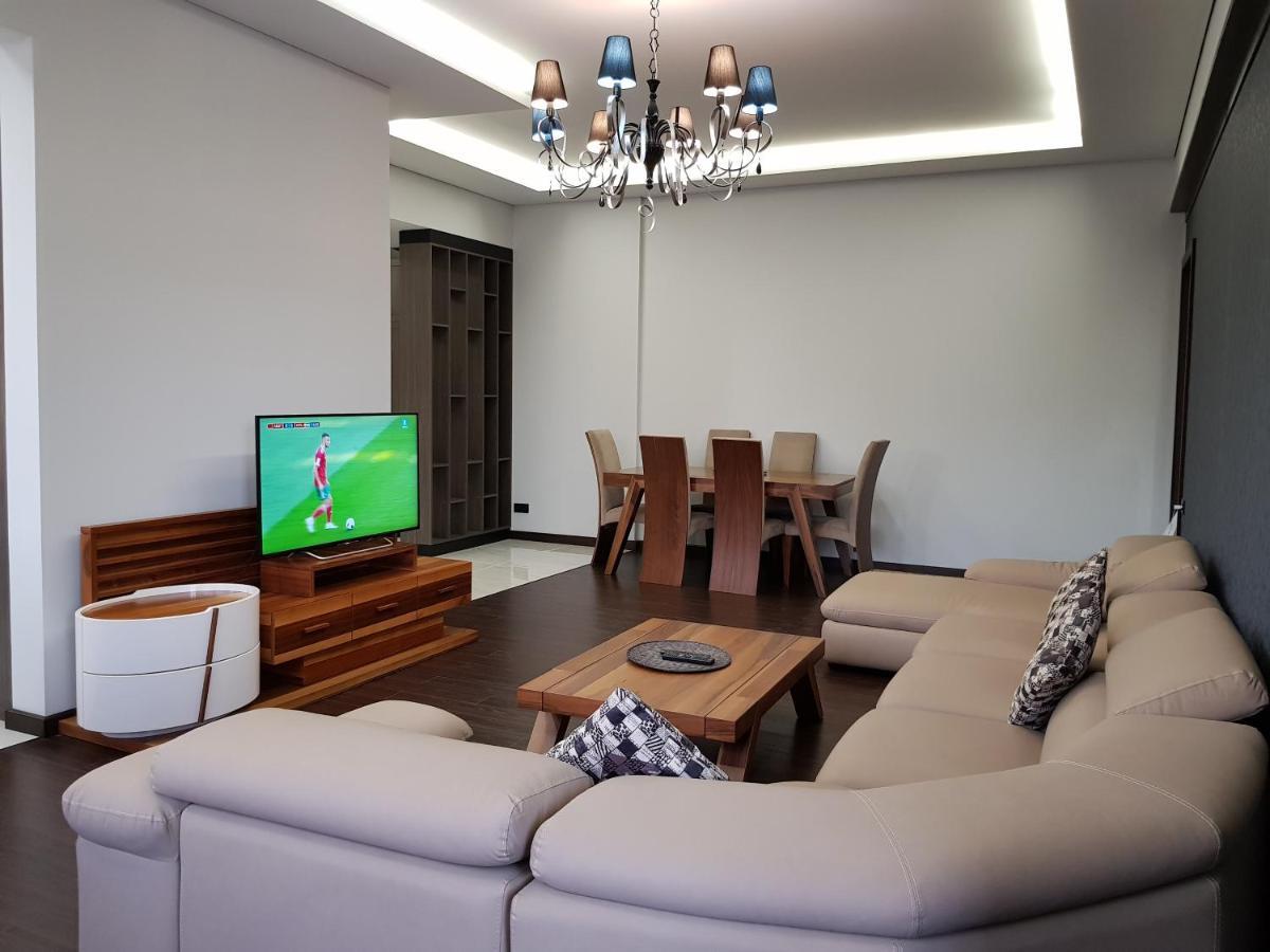 Northern Avenue - Teryan Crossroads 3Bedroom Modern And Comfortable Apartment Tt666 يريفان المظهر الخارجي الصورة